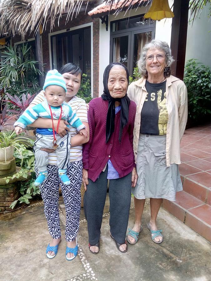 Thanh Tay Homestay Хойан Экстерьер фото